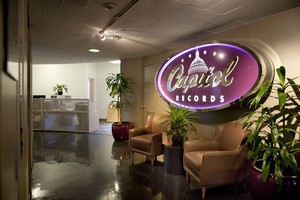  Headquarters Of Capitol Records