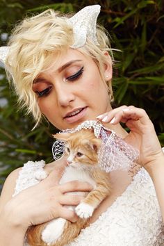  Kitty Bridesmaid