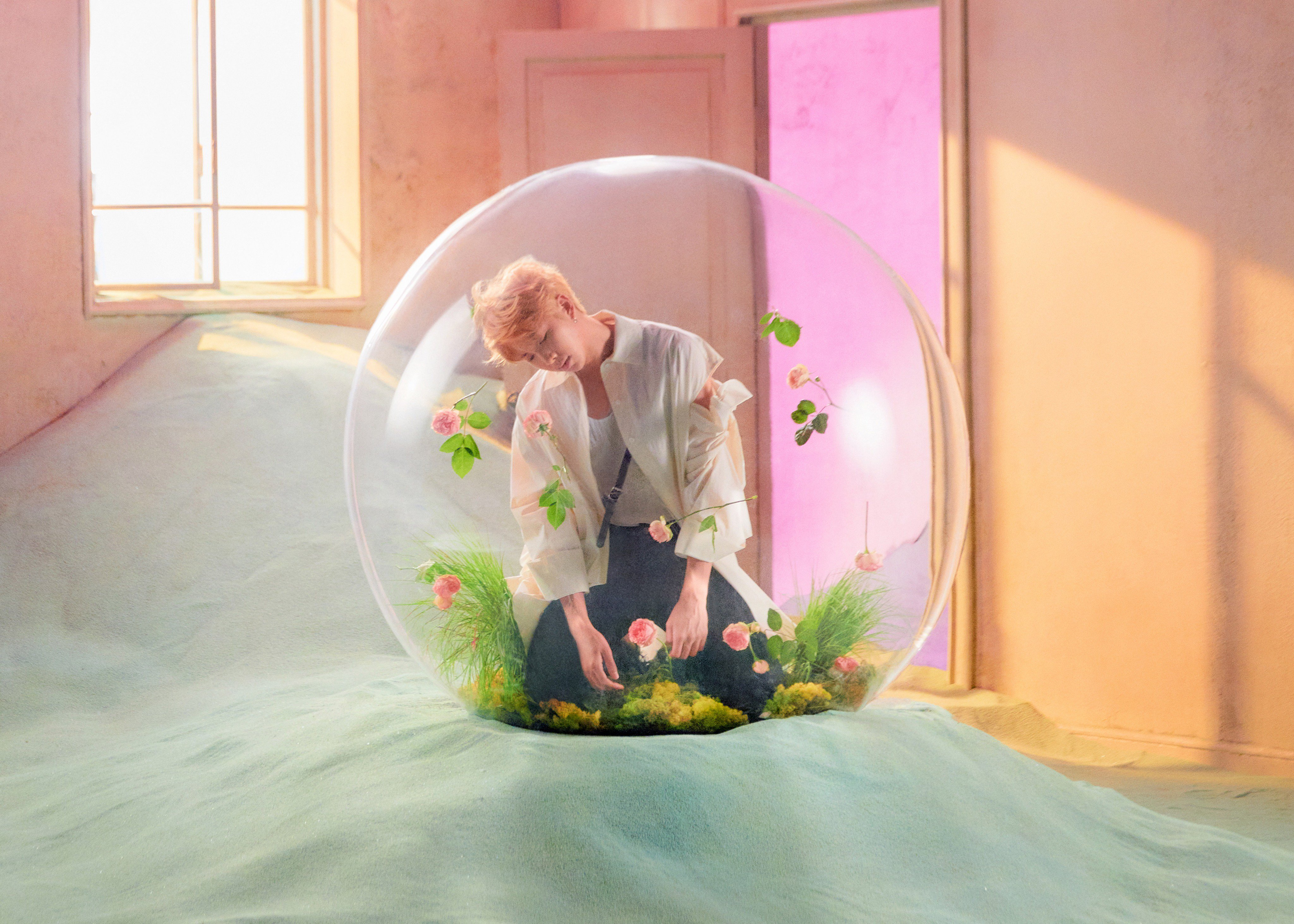 2. Taehyung's Blonde Hair Photoshoot for "Love Yourself: Answer" Concept Photos - wide 8
