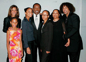  Lou Rawls And His Family