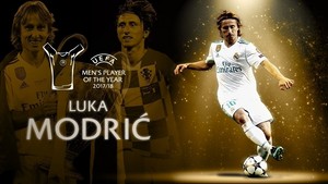  Luka Modrić has won the 2017/18 UEFA Men's Player of the năm award
