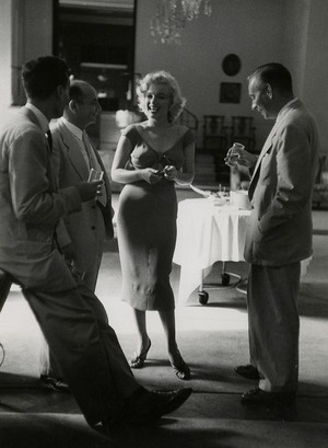  Marilyn Monroe And Company