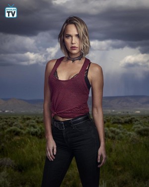  Midnight, Texas Season 2 - Olivia Charity Official Picture