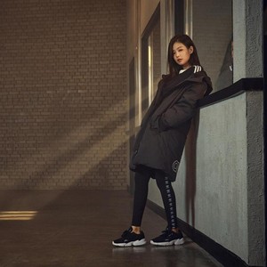  Adidas Originals Korea Shares foto's of BLACKPINK