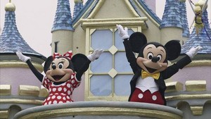  Mickey And Minnie