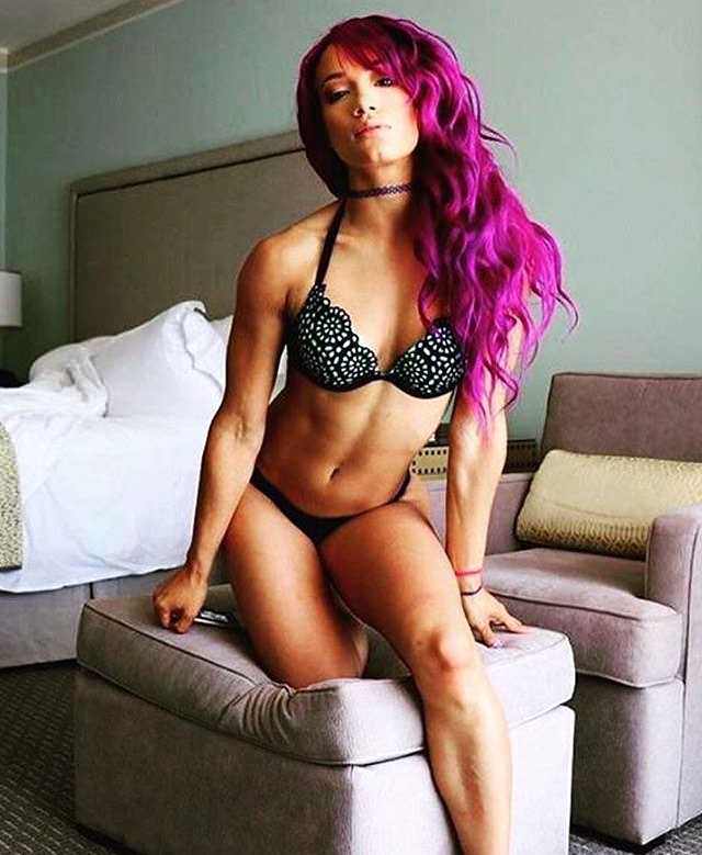 Sasha Banks Hot