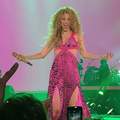 Shakira performs in Cologne (June 5) - shakira photo
