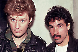  Hall And Oates