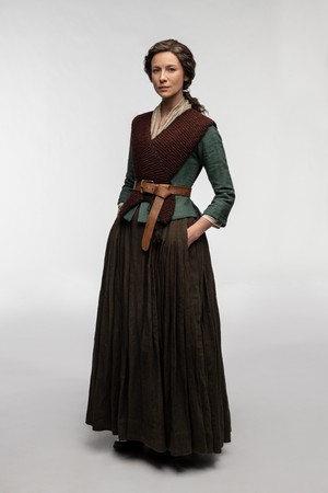  Outlander Season 4 Official Picture - Claire Fraser