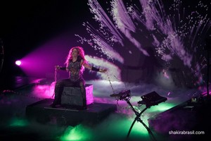  Shakira performs in Esch-Sur-Alzette (June 19)