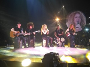 Shakira performs in Paris (June 13)