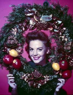 Merry Christmas from Natalie Wood
