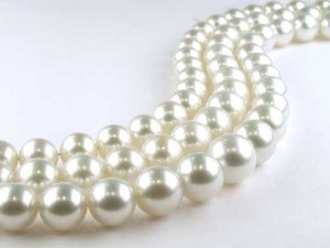  Three-Strand Pearl halskette