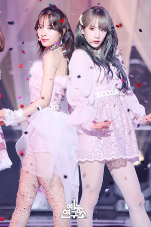 190112 Music Core - Bona and Seola