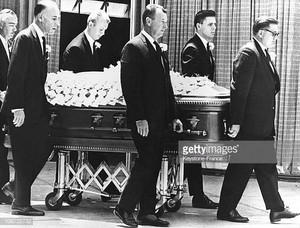 Marilyn's Funeral Back In 1962