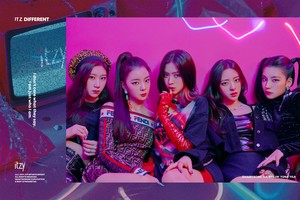 ITZY teaser images for ‘IT’z Different’