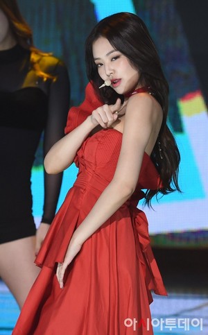  Jennie at Gaon Chart muziek Awards 2019