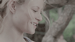  Charlie/Claire Gif