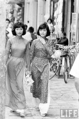  60's Vietnamese Fashion