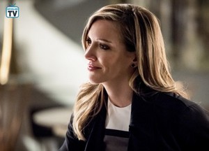 Arrow - Episode 7.14 - Brothers 