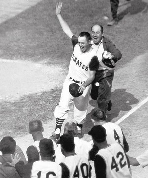  Bill Mazeroski's walk-off halaman awal run - 1960 World Series