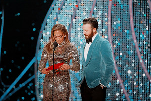 Chris Evans and Jennifer Lopez 91st annual Academy Awards (2-24-19) 