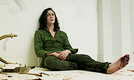  Loki Laufeyson ~ 'Your savior is here'