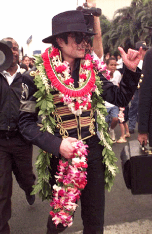  Michael Jackson On Tour In Hawaii 1997