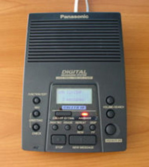  Panasonic Digital Telephone Answering Machine