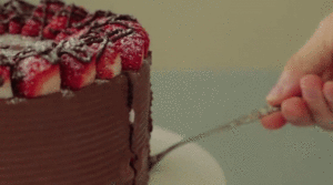  stroberi cokelat Cake