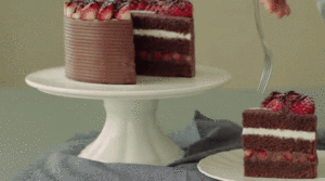  草莓 浓情巧克力 Cake