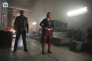 Supergirl - Episode 4.13 - What's So Funny About Truth, Justice, and the American Way - Promo Pics