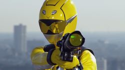  Zoey Morphed As The Beast Morphers Yellow Ranger