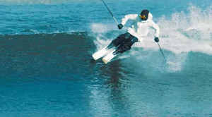  Ski Surfing