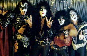 吻乐队（Kiss） ~Leiden, Netherlands...October 5, 1980