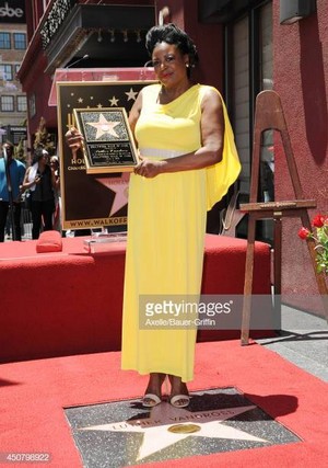 Luther Vandross Postumous Walk Of Fame Induction