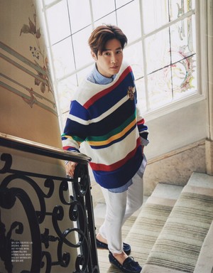  SUHO for Singles Magazine 2019 (SCAN)