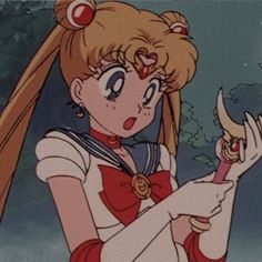  Sailor Moon biểu tượng