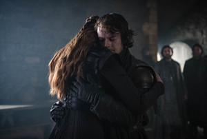  Theon Greyjoy and Sansa Stark in 'A Knight of the Seven Kingdoms'