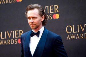  Tom Hiddleston - Olivier Awards 2019