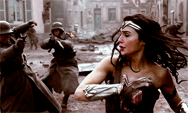  Wonder Woman (2017)