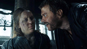  Yara and Euron Greyjoy in 'Winterfell'