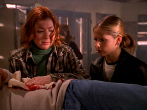  Buffy and Willow 2