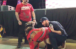  Chris jumps off stage in the middle of a panel to pet a dog (Ace Comic Con Seattle June 29, 2019)
