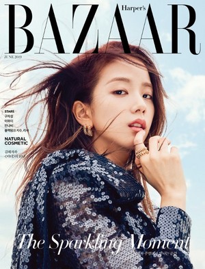  Jisoo for Harpers Bazaar Korea Magazine May 2019 Issue