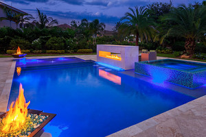  Luxury Pool