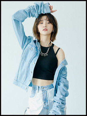  Park Junghwa for Nylon Giappone