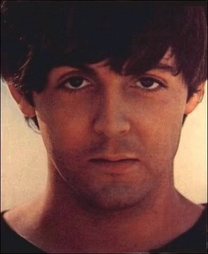  Paul sees you!