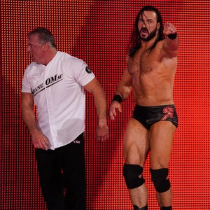 Raw 5/27/19 ~ Shane McMahon vs Joe Anoa'i