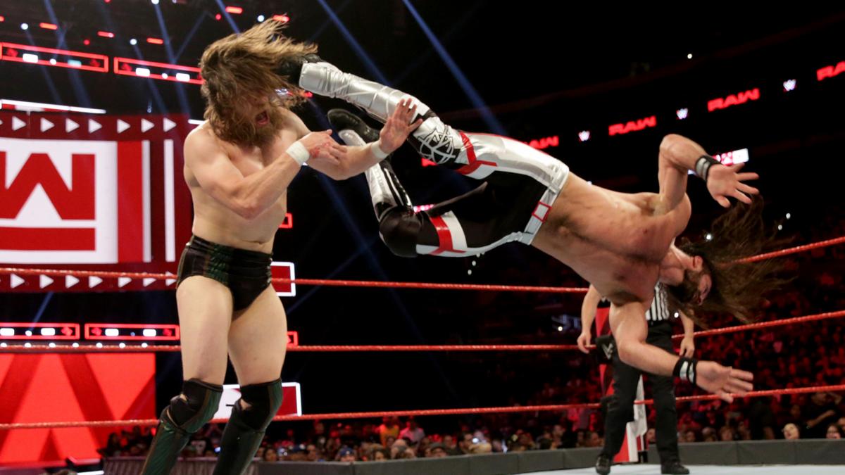 Raw 6/17/19 ~ Daniel Bryan vs Seth Rollins - WWE Foto (42872889) - Fanpop
